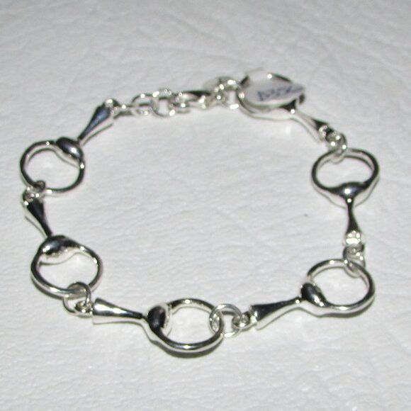 Silver Horsebit Styled Bracelet – NEW - Picture 5 of 8